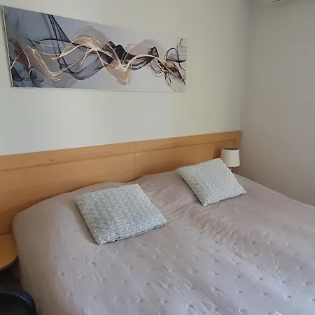 Apartment Aliz *
